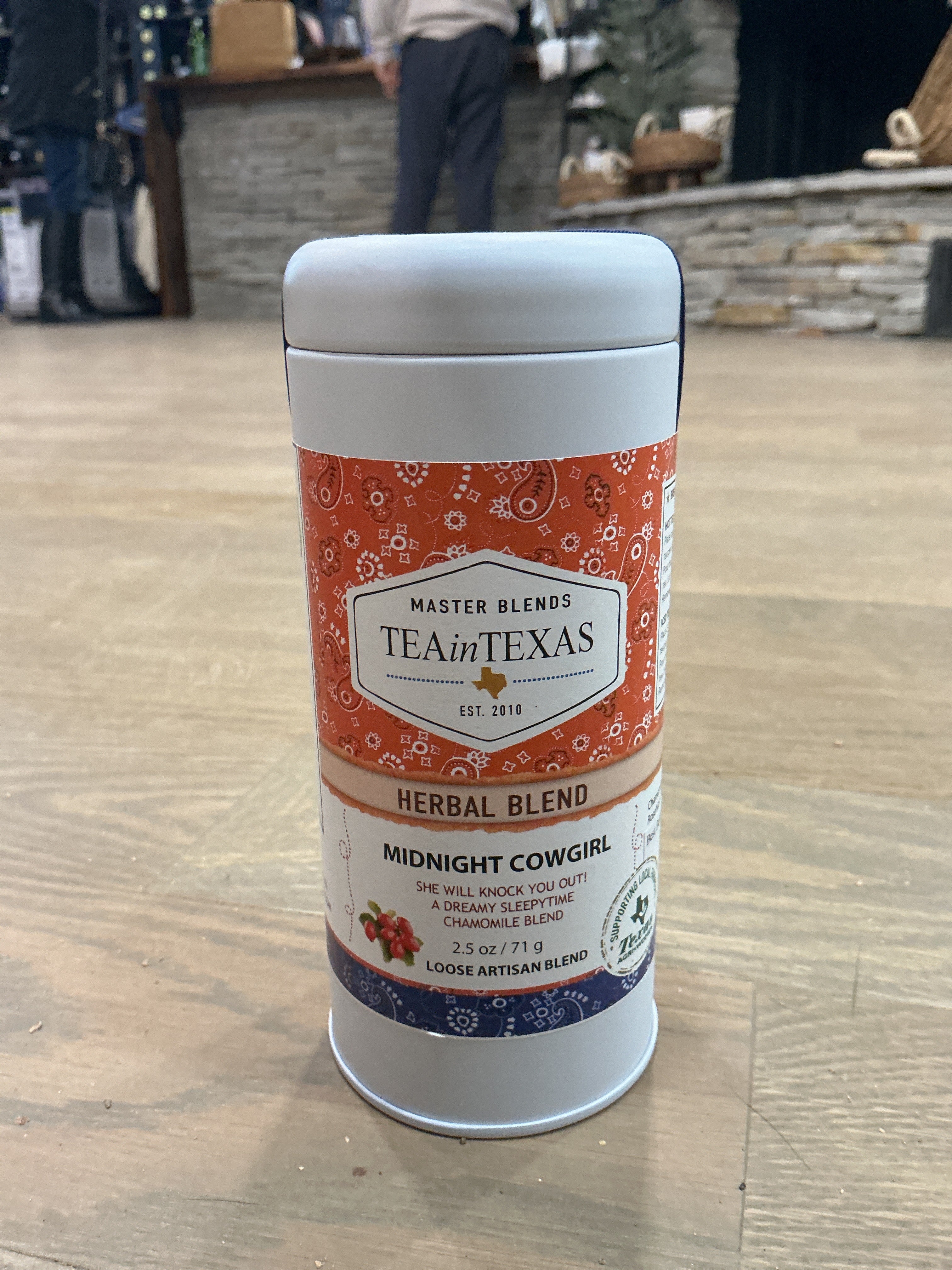 Tea in Texas, Midnight cowgirl