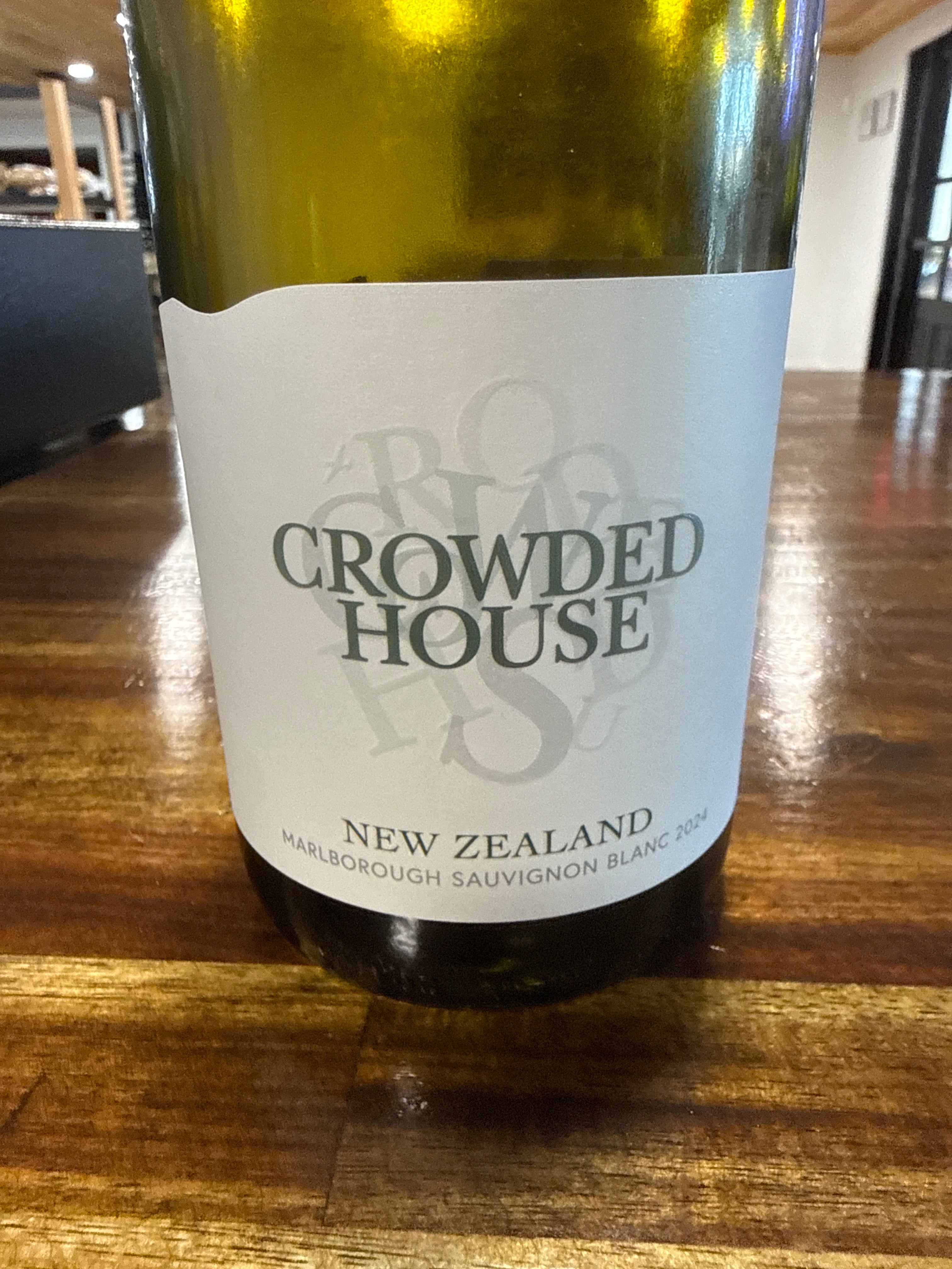 Crowded house, Sauvignon Blanc. BTG