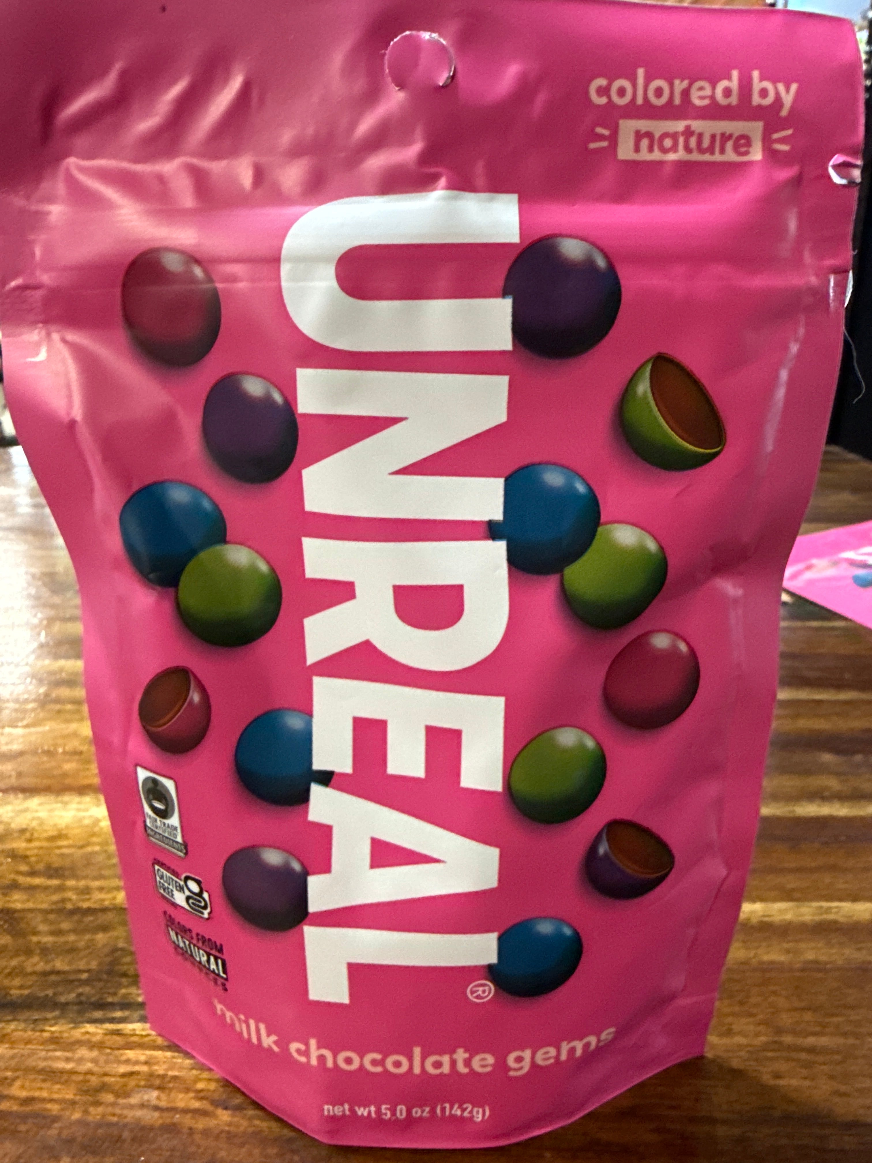 Milk chocolate Gems