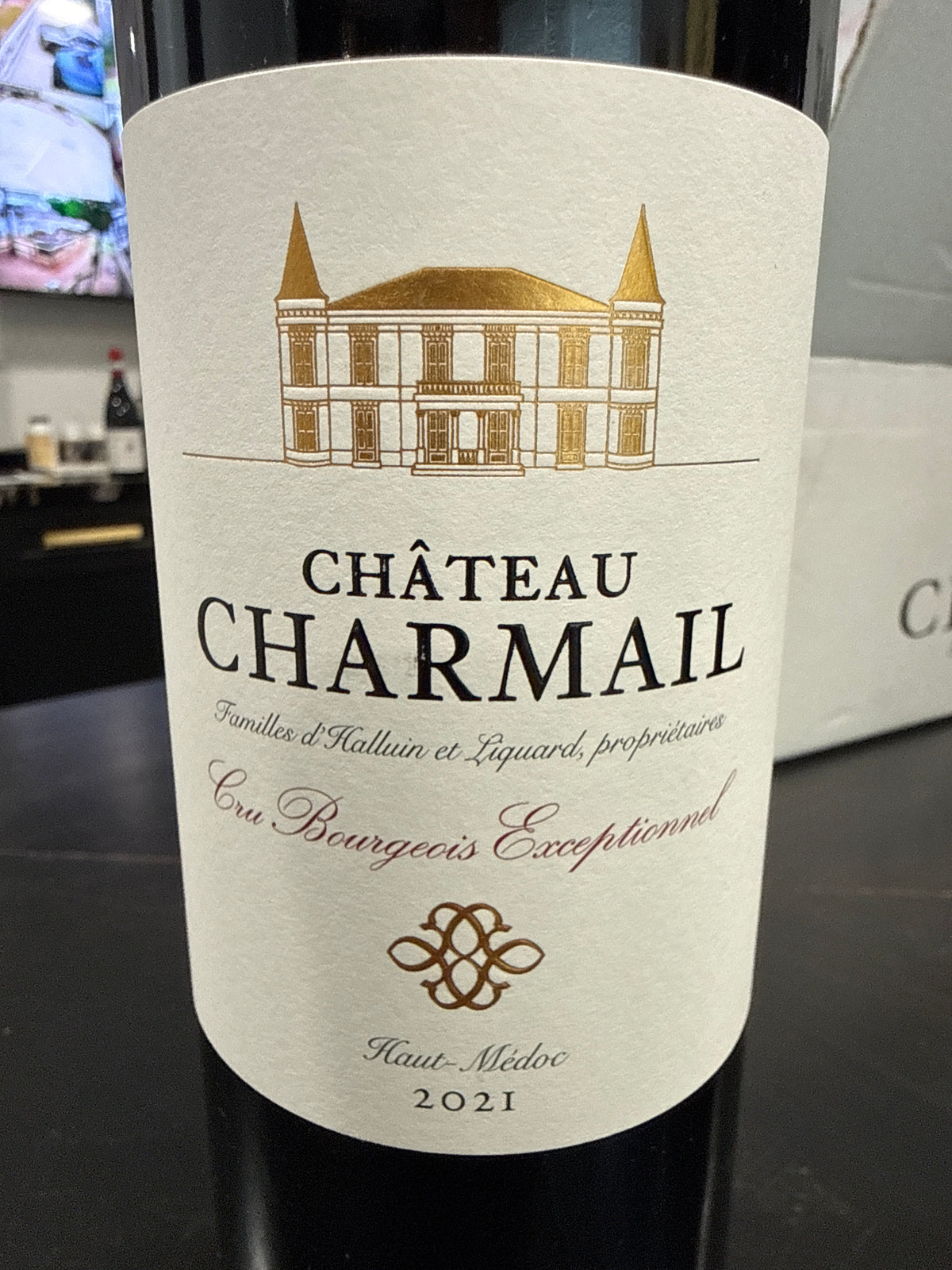 Chateau Charmail. Bordeaux. ￼